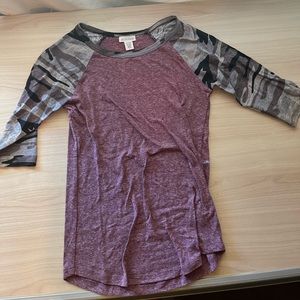 Blue lemon quarter length T-shirt